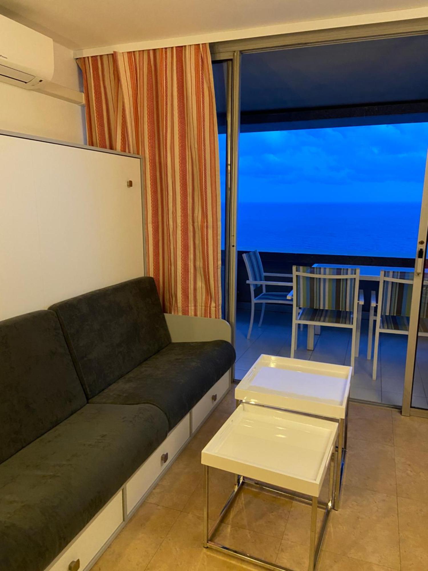 Monaco Doors 3 Vue Mer, Piscine, Parking Cap-d'Ail Esterno foto